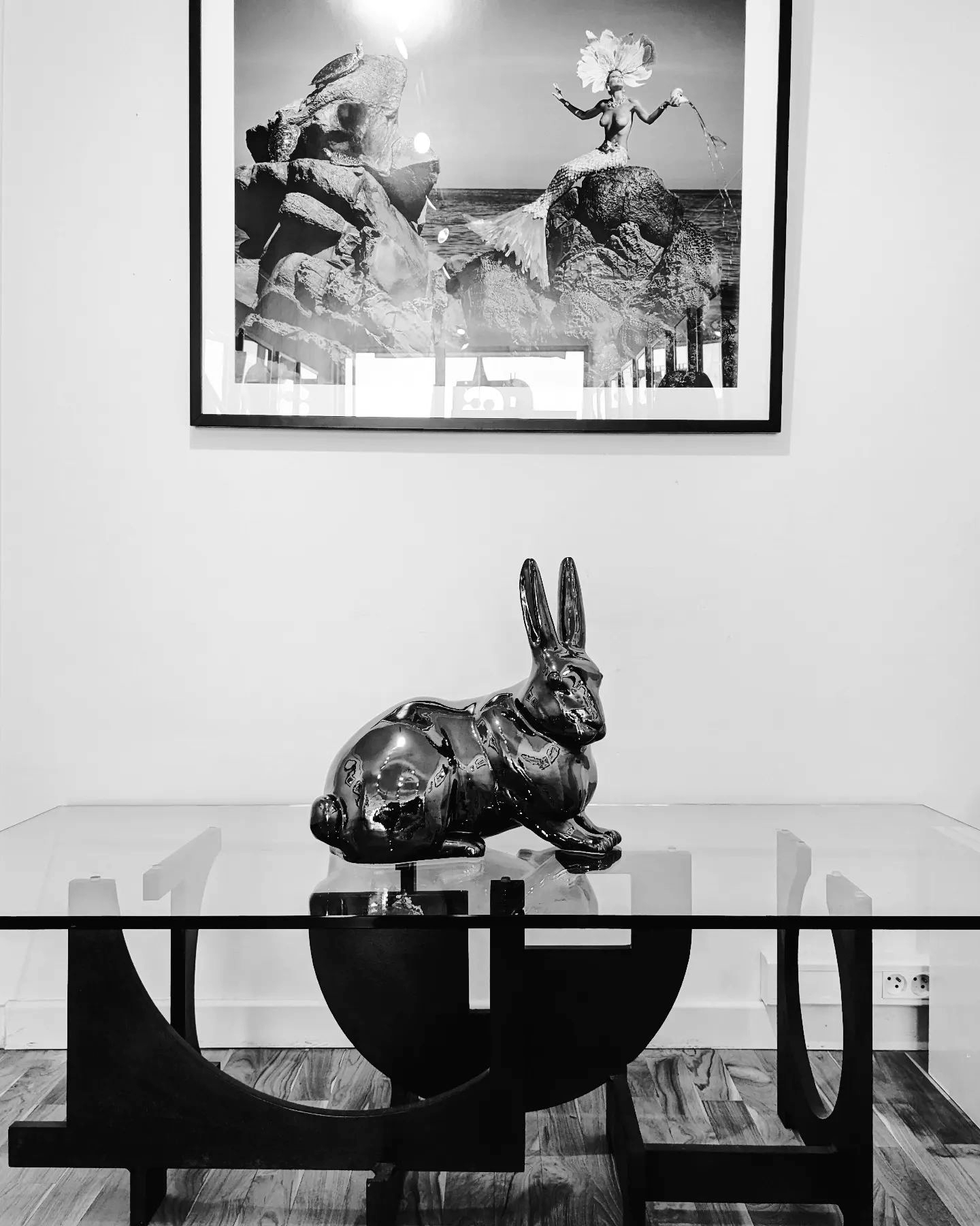 RABBIT-BLACK-PEARL céramique-biscuit-émaillé-lapin Thierry Bisch artiste peintre animaux tableau art  nature biodiversité conservation  
