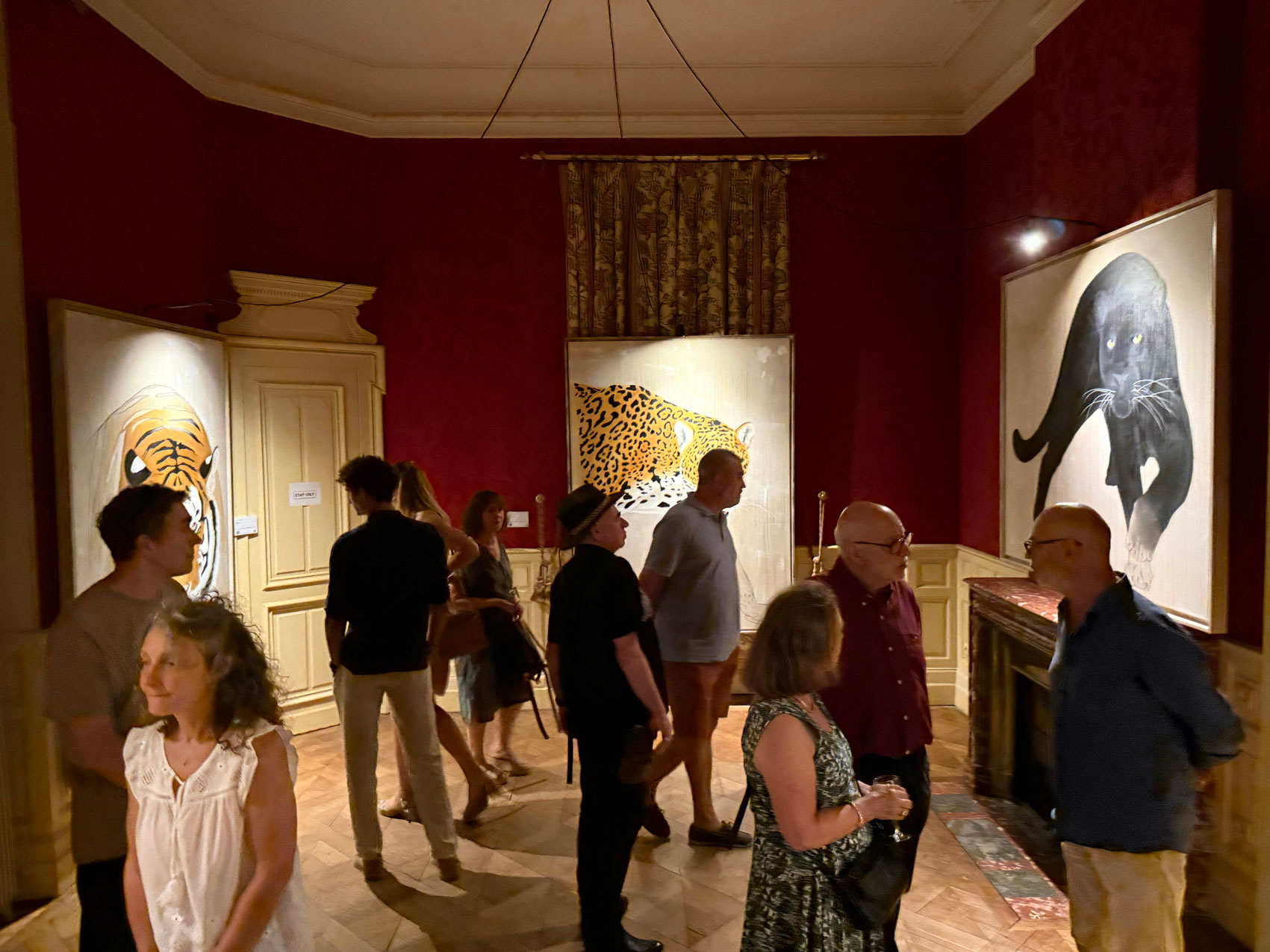 Vernissage-Pérenne-07 peinture-animalière Thierry Bisch artiste peintre animaux tableau art  nature biodiversité conservation Monaco Prince-Albert Fondation-Prince-Albert-de-Monaco 