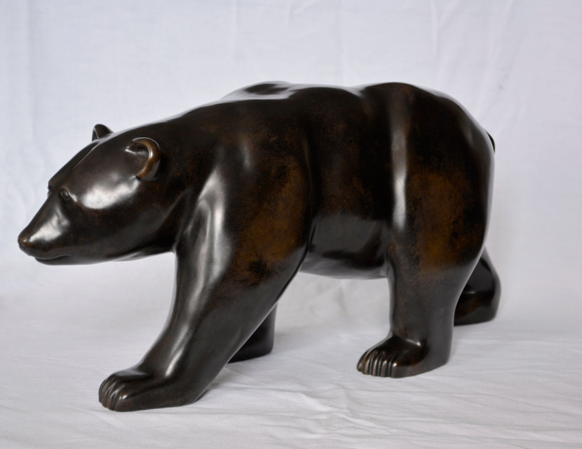 THE-WALKING-BEAR bear-bronze-lost-wax-bear-walking Thierry Bisch Contemporary painter animals painting art  nature biodiversity conservation 