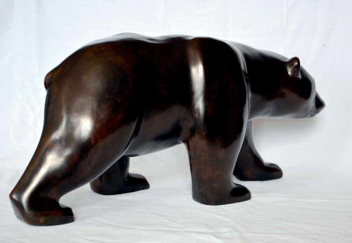 THE WALKING BEAR 3 animal-painting Thierry Bisch Contemporary painter animals painting art  nature biodiversity conservation Monaco Prince-Albert Prince-Albert-of-Monaco 