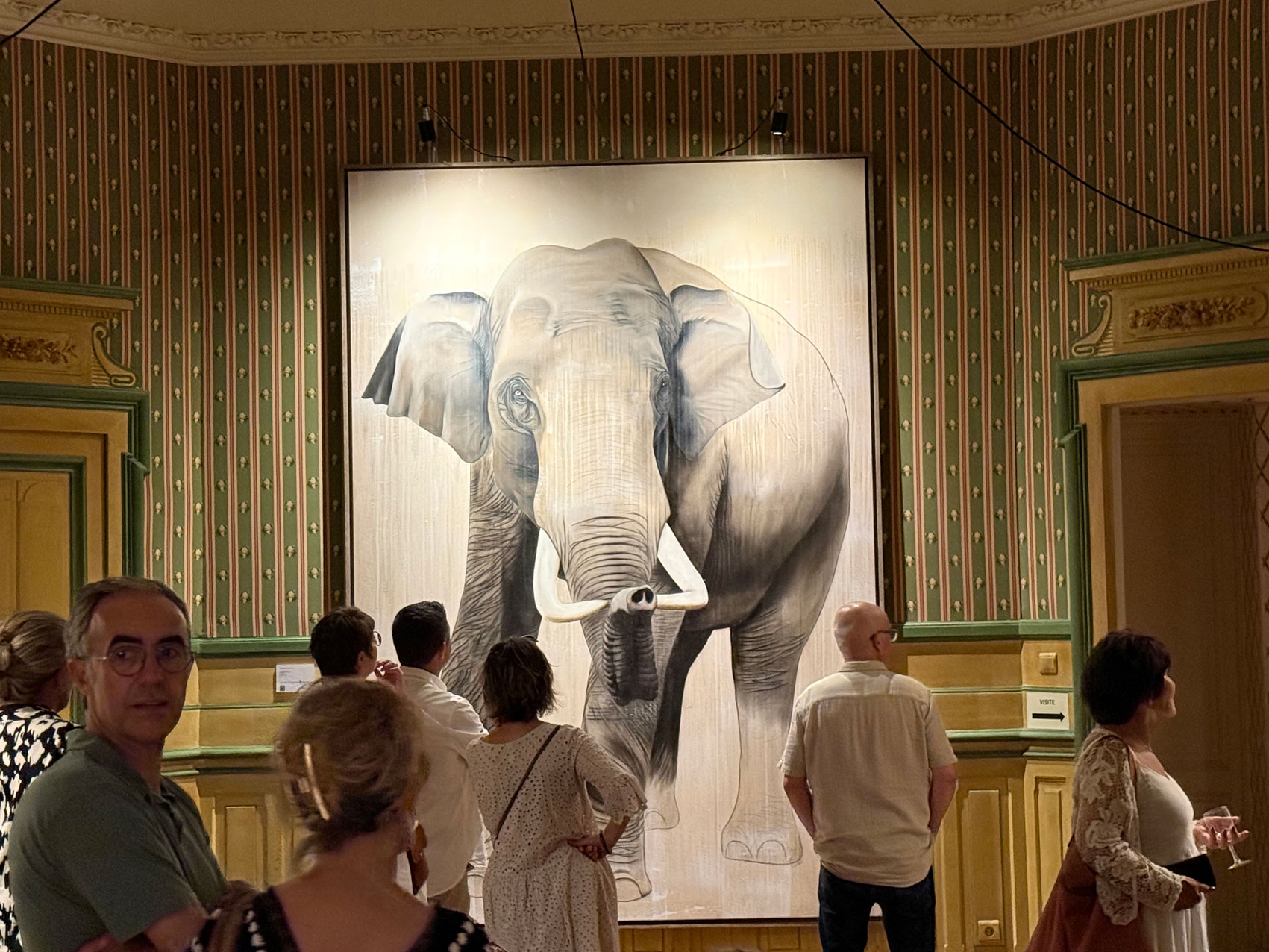Vernissage-Pérenne-06 animal-painting Thierry Bisch Contemporary painter animals painting art  nature biodiversity conservation Monaco Prince-Albert Prince-Albert-of-Monaco 