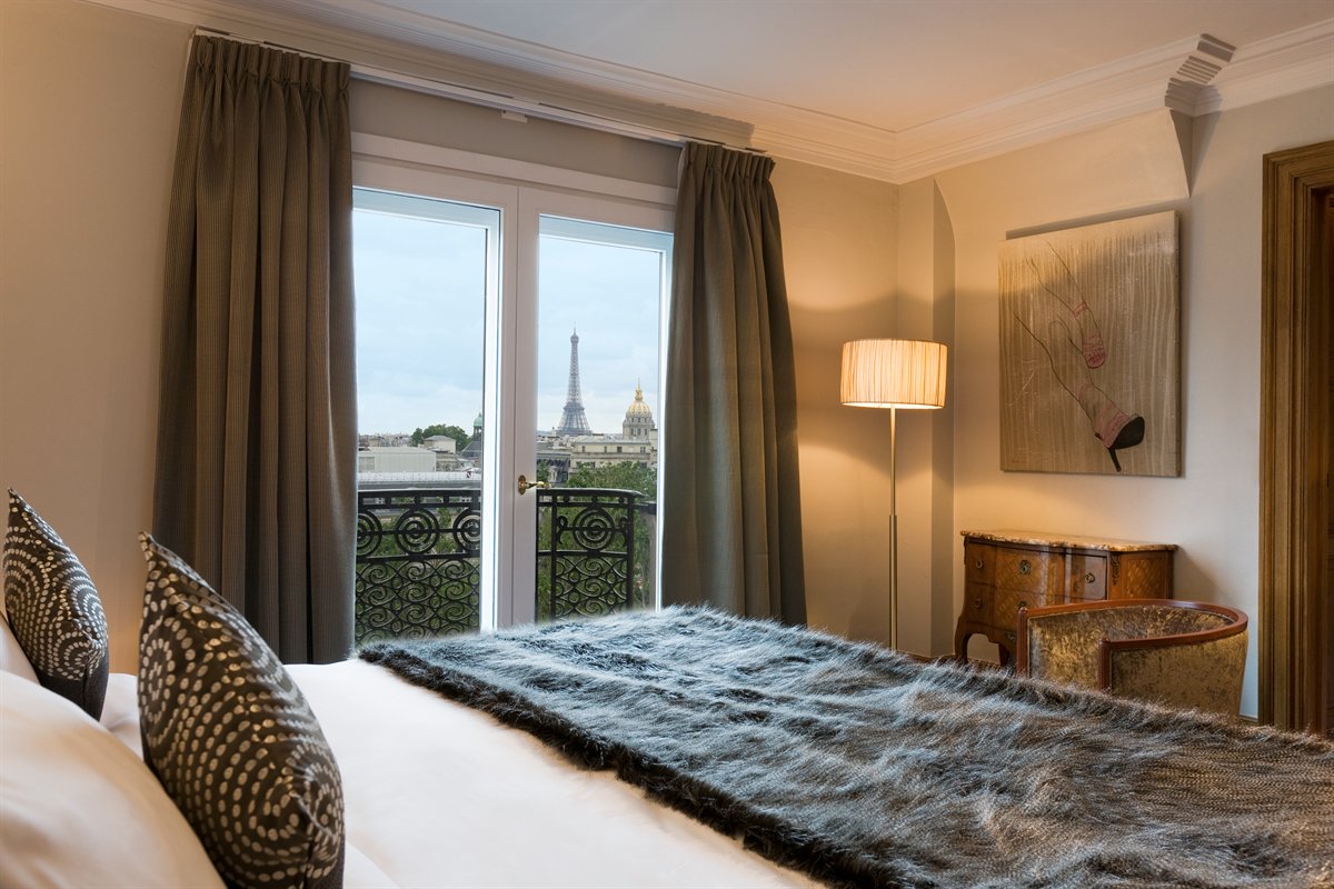 Hotel Lutetia Paris - Suite-Parisienne-05 animal-painting Thierry Bisch Contemporary painter animals painting art  nature biodiversity conservation Monaco Prince-Albert Prince-Albert-of-Monaco 