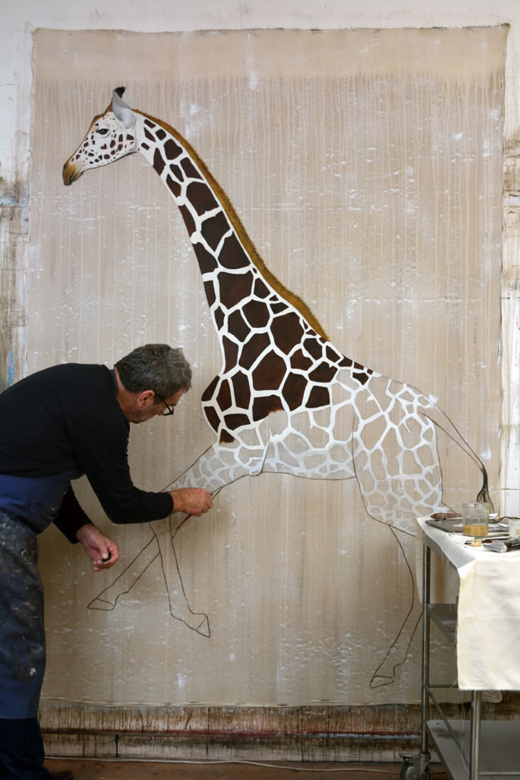 Giraffe in Progress giraffe-nubian-threatened-endangered-extinction- Thierry Bisch Contemporary painter animals painting art  nature biodiversity conservation Monaco Prince-Albert Prince-Albert-of-Monaco 