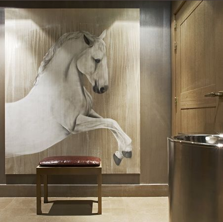 Hotel Cheval Blanc Courchevel white-horse Thierry Bisch Contemporary painter animals painting art  nature biodiversity conservation 