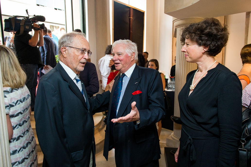 VERNISSAGE MONACO thierry-bisch Thierry Bisch Contemporary painter animals painting art  nature biodiversity conservation Monaco Prince-Albert Prince-Albert-of-Monaco 