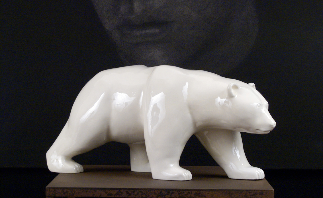 Ours Ivoire ceramic-enameled-bicuit-bear Thierry Bisch Contemporary painter animals painting art  nature biodiversity conservation Monaco Prince-Albert Prince-Albert-of-Monaco 